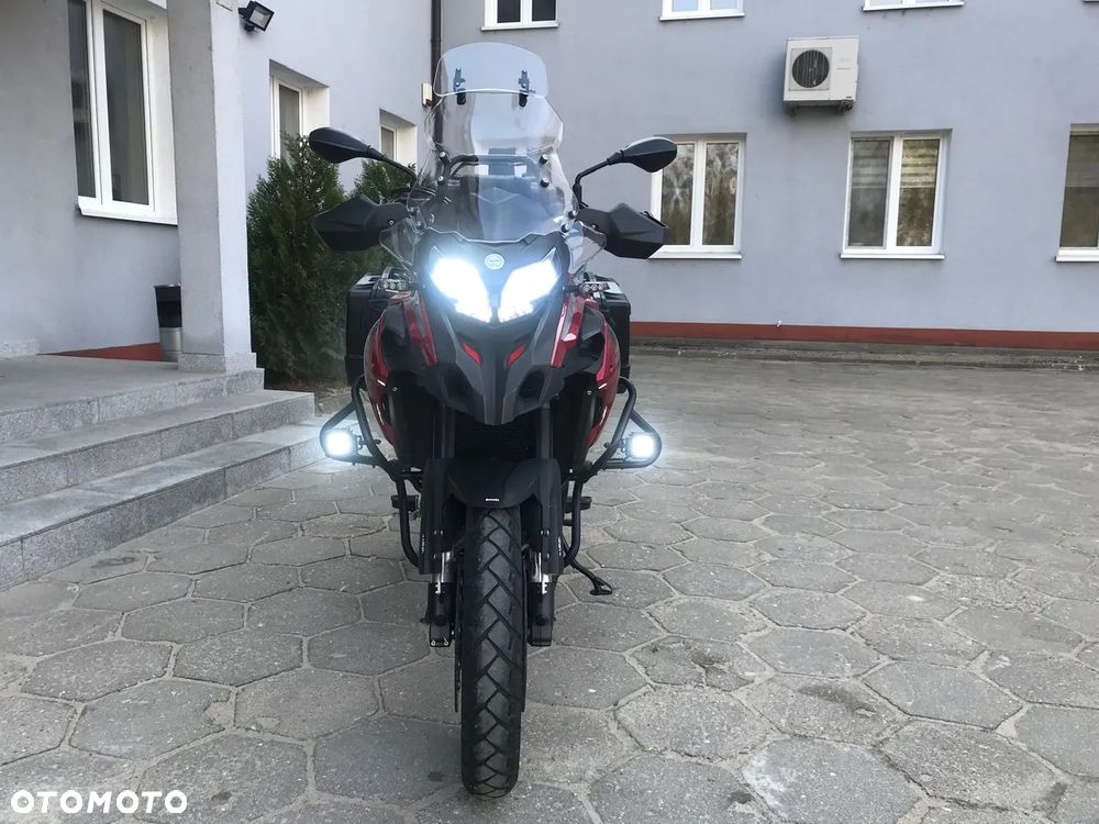 Benelli TRK 502X - 10