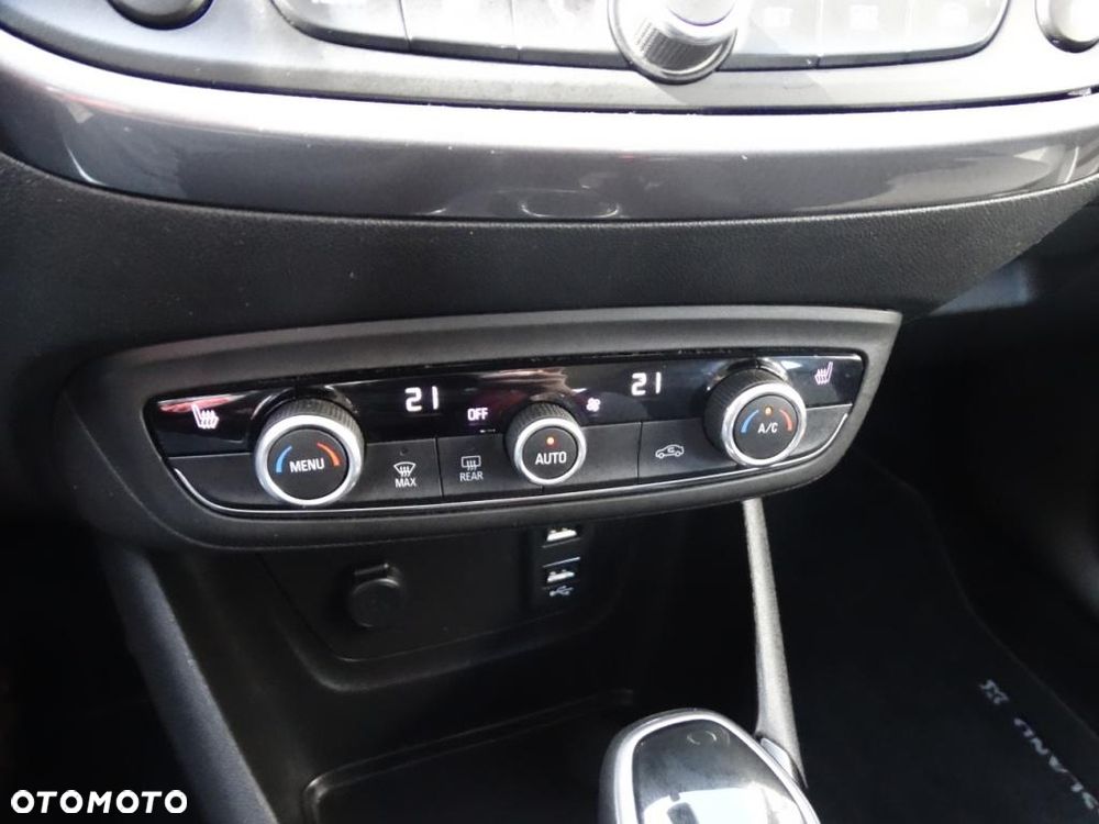 Opel Crossland X - 15