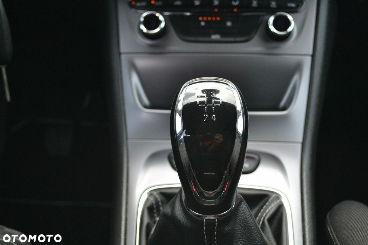 Opel Astra - 26