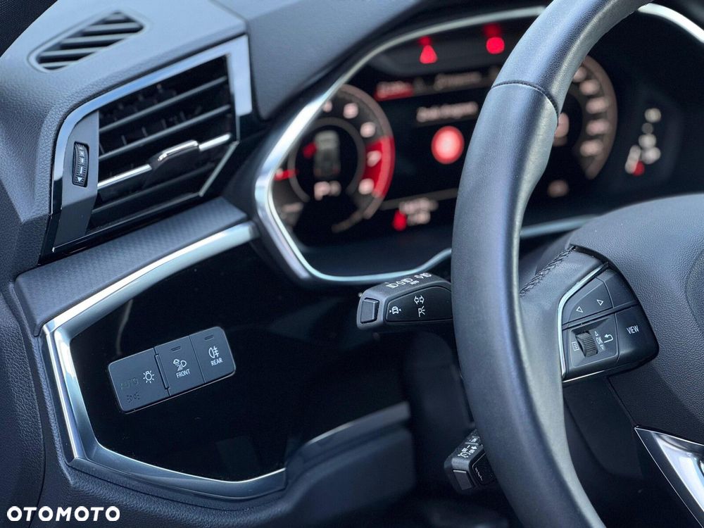 Audi Q3 - 13