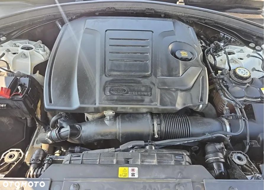 Land Rover Range Rover Velar P250 R-Dynamic S - 13