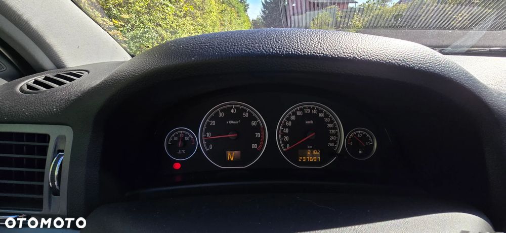 Opel Vectra - 12