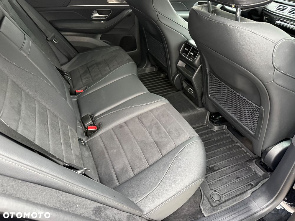 Mercedes-Benz GLE - 25