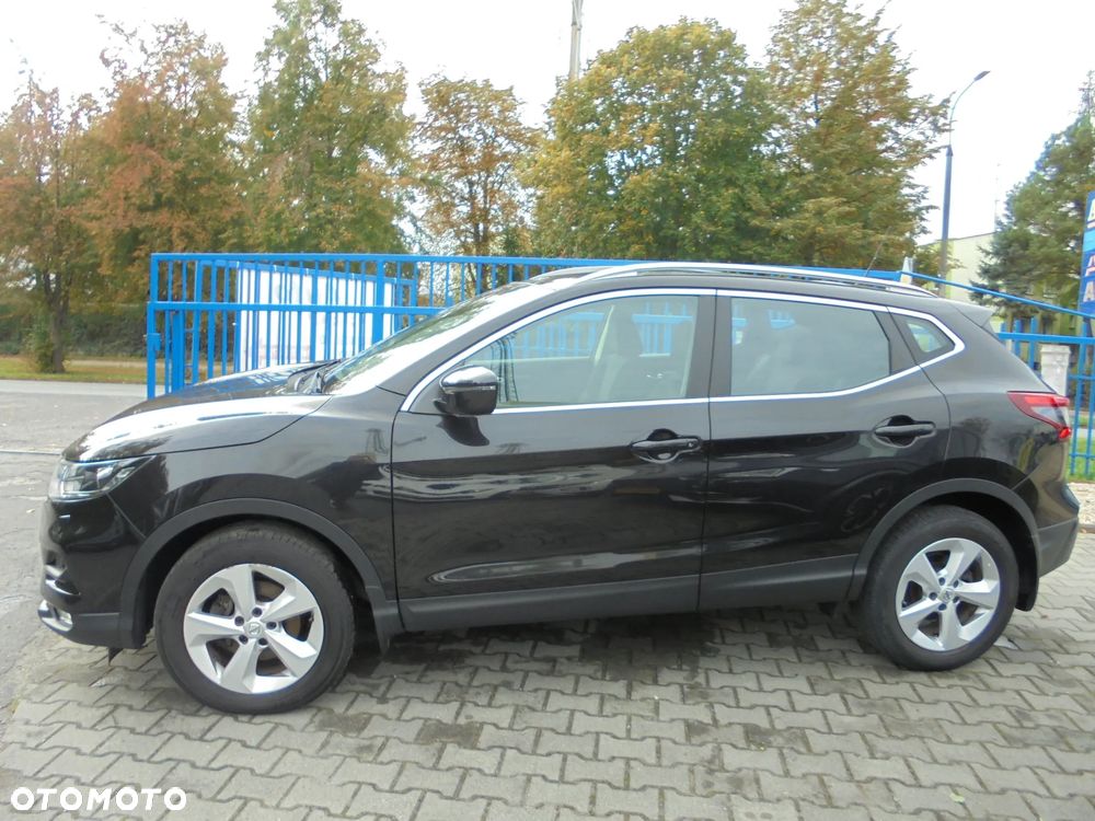 Nissan Qashqai 1.3 DIG-T N-WAY - 28