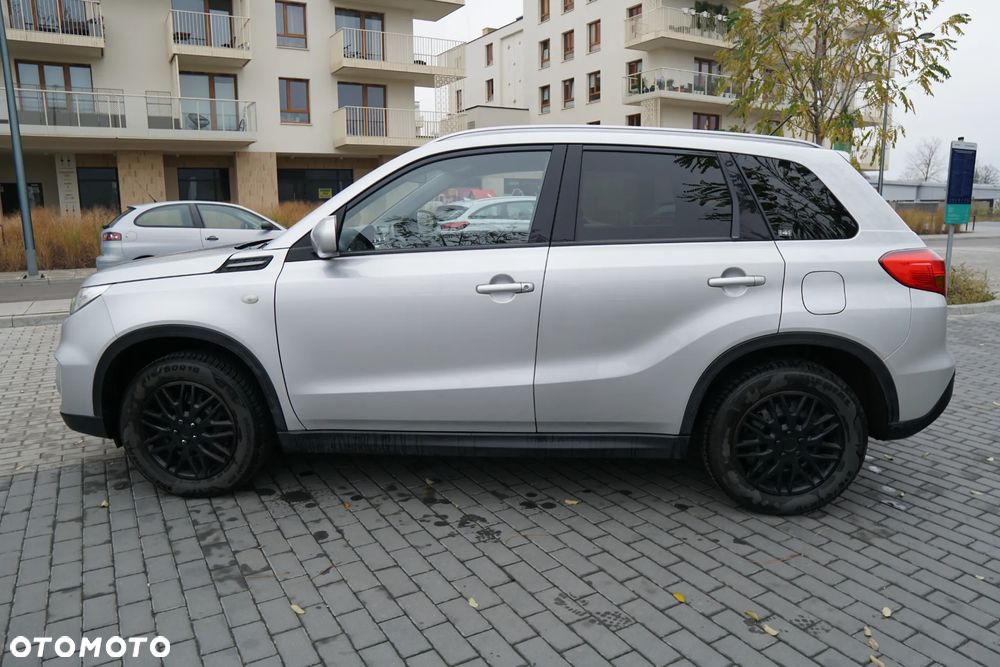 Suzuki Vitara 1.6 Comfort 2WD - 6