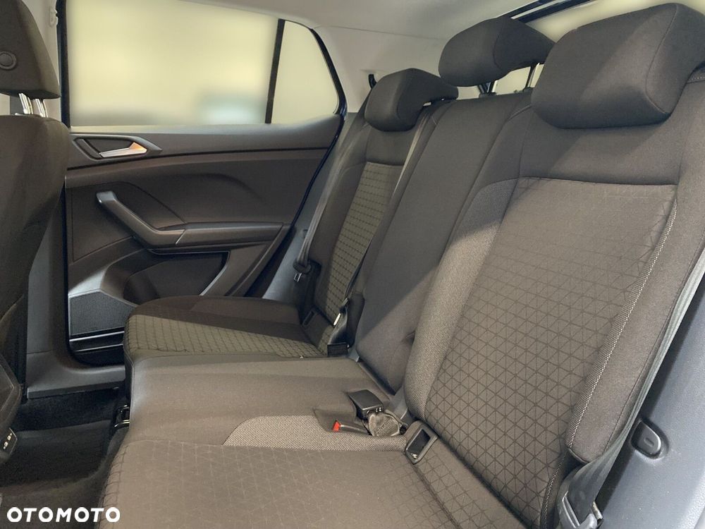 Volkswagen T-Cross - 27