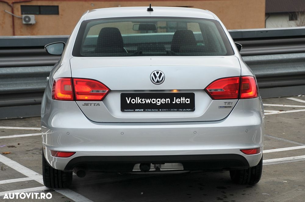 Volkswagen Jetta 1.2 TSI Trendline - 7