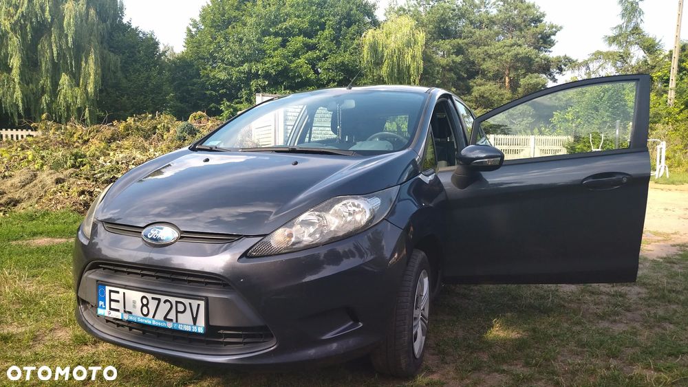 Ford Fiesta 1.4 TDCi Ambiente - 10