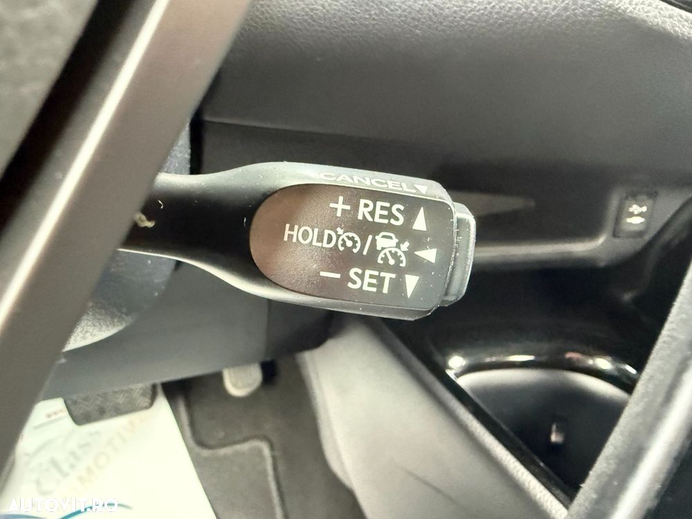 Toyota C-HR 1.8 HSD 122 CP 4x2 CVT Style - 29