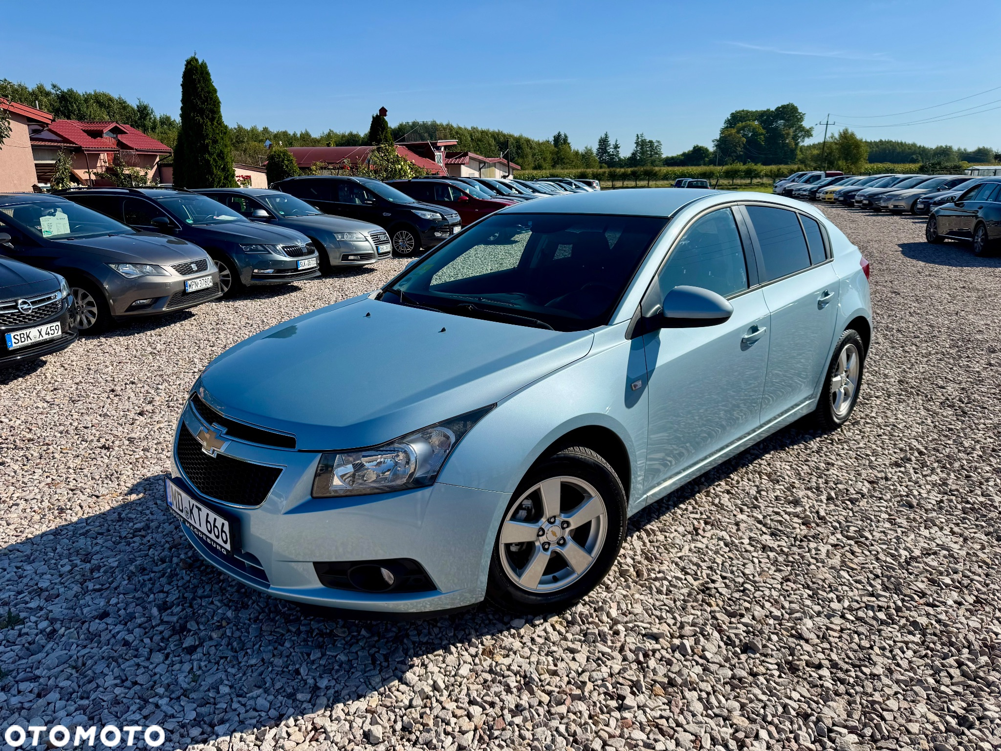 Chevrolet Cruze - 19