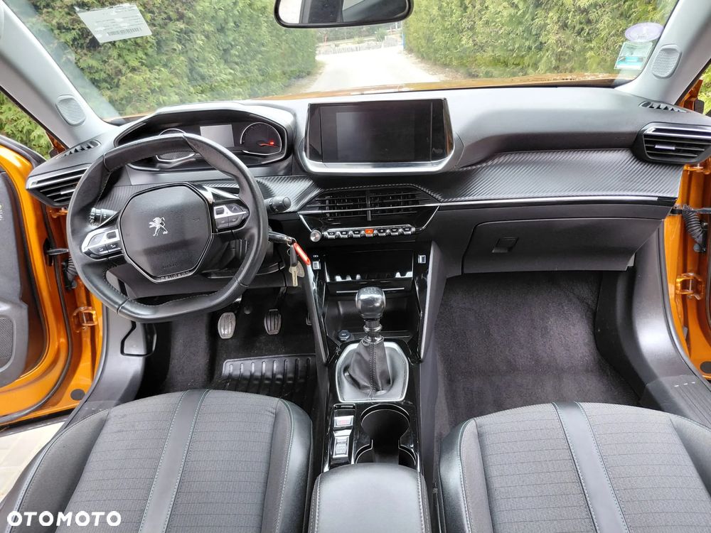 Peugeot 2008 - 25
