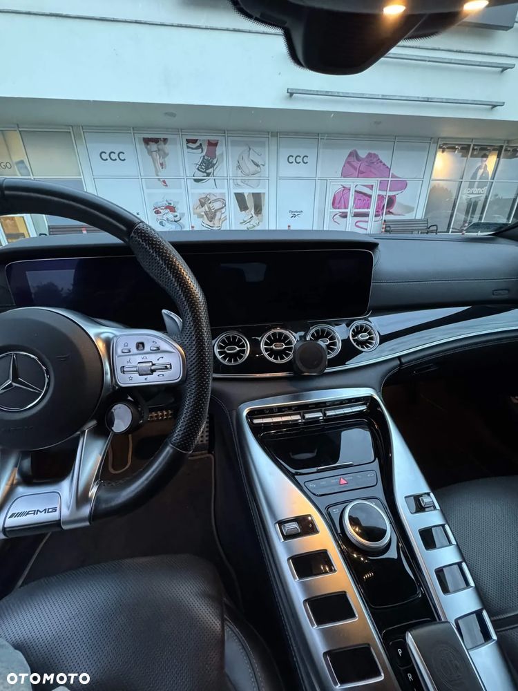 Mercedes-Benz AMG GT - 10