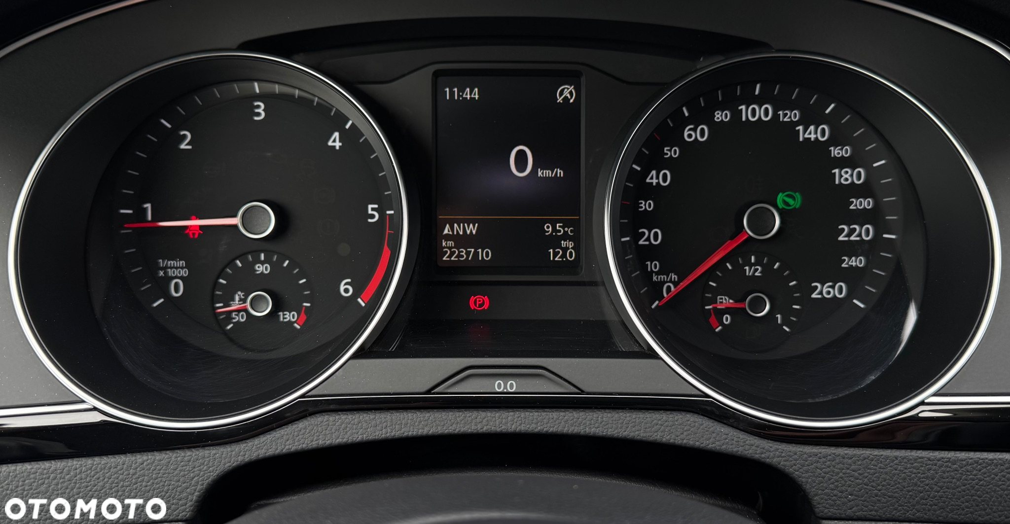 Volkswagen Passat Variant 2.0 TDI SCR 4Motion DSG (BMT) Highline - 12