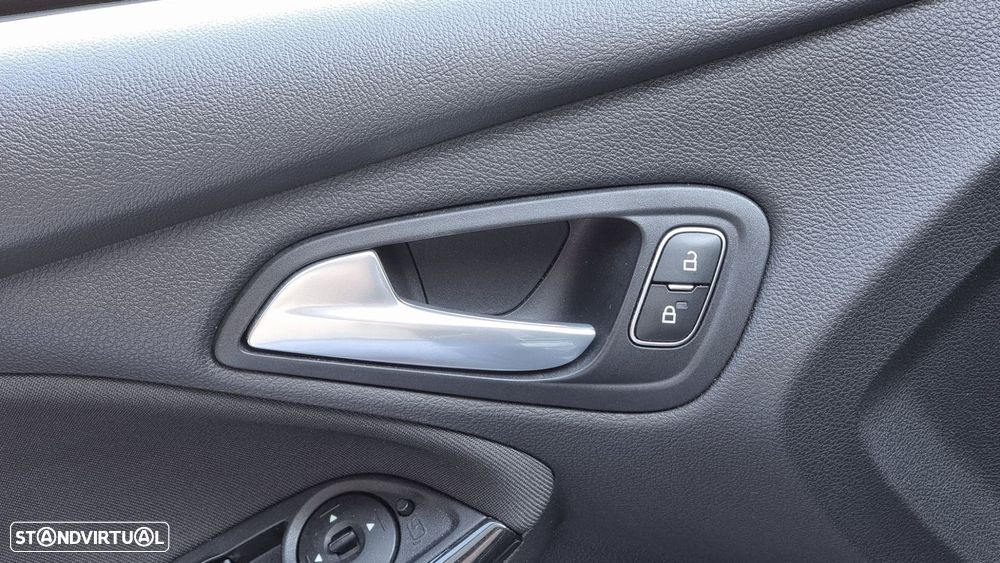 Ford Focus 1.5 TDCi ECOBlue Titanium - 22