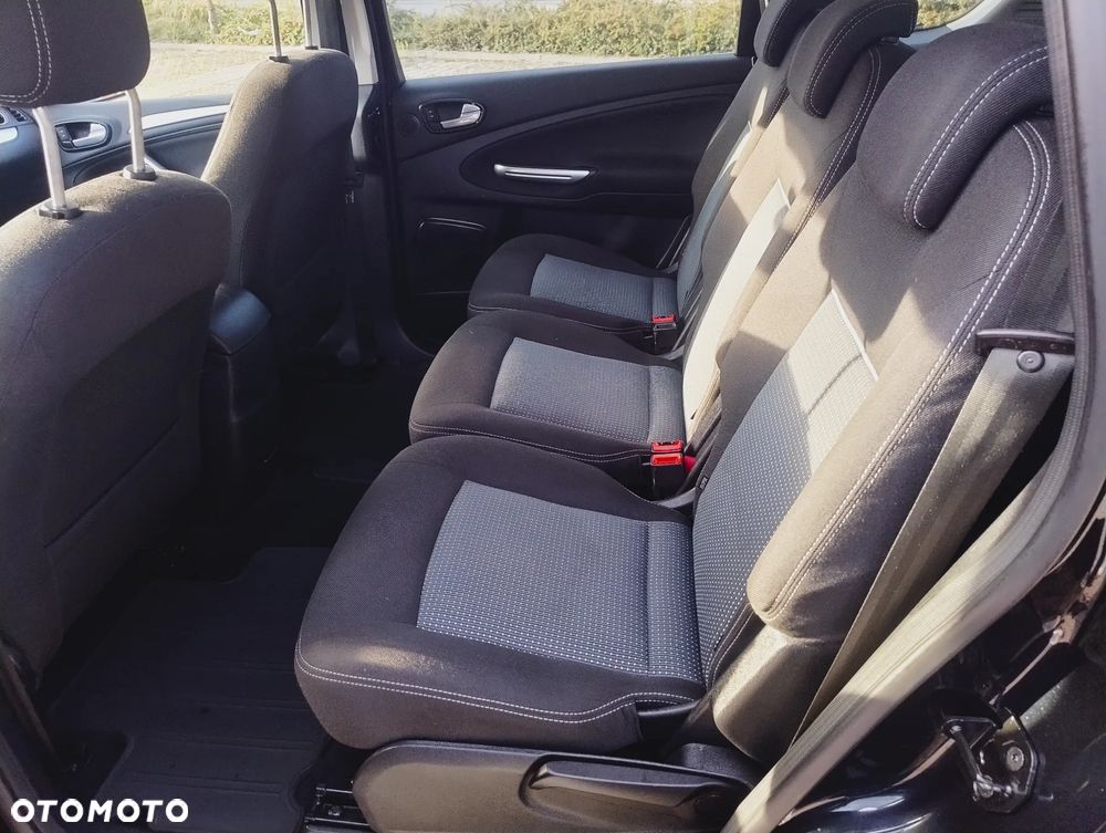 Ford S-Max 2.0 TDCi Trend - 13