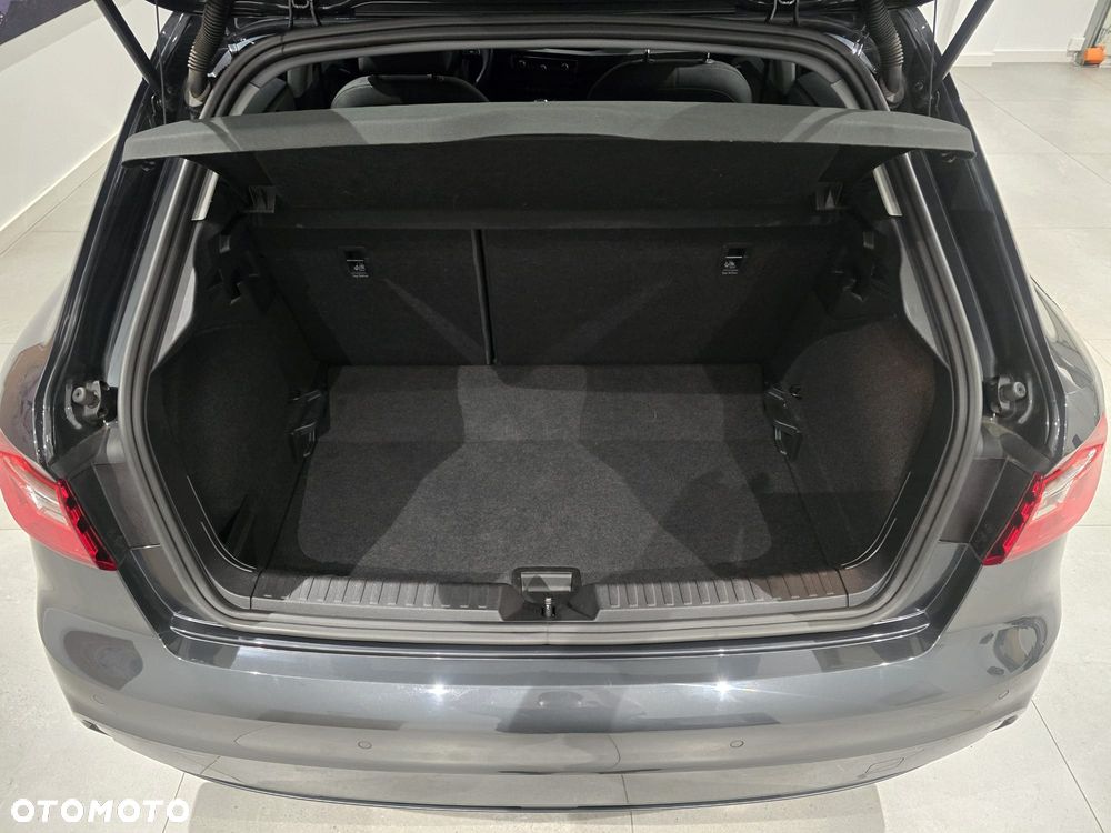 Audi A1 Sportback 30 TFSI Advanced S tronic - 9