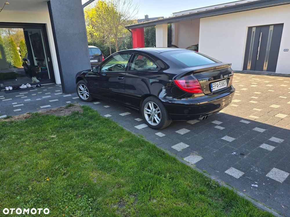Mercedes-Benz Klasa C 200 Kompressor Sportcoupe - 10