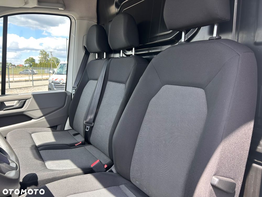 Volkswagen Crafter - 11