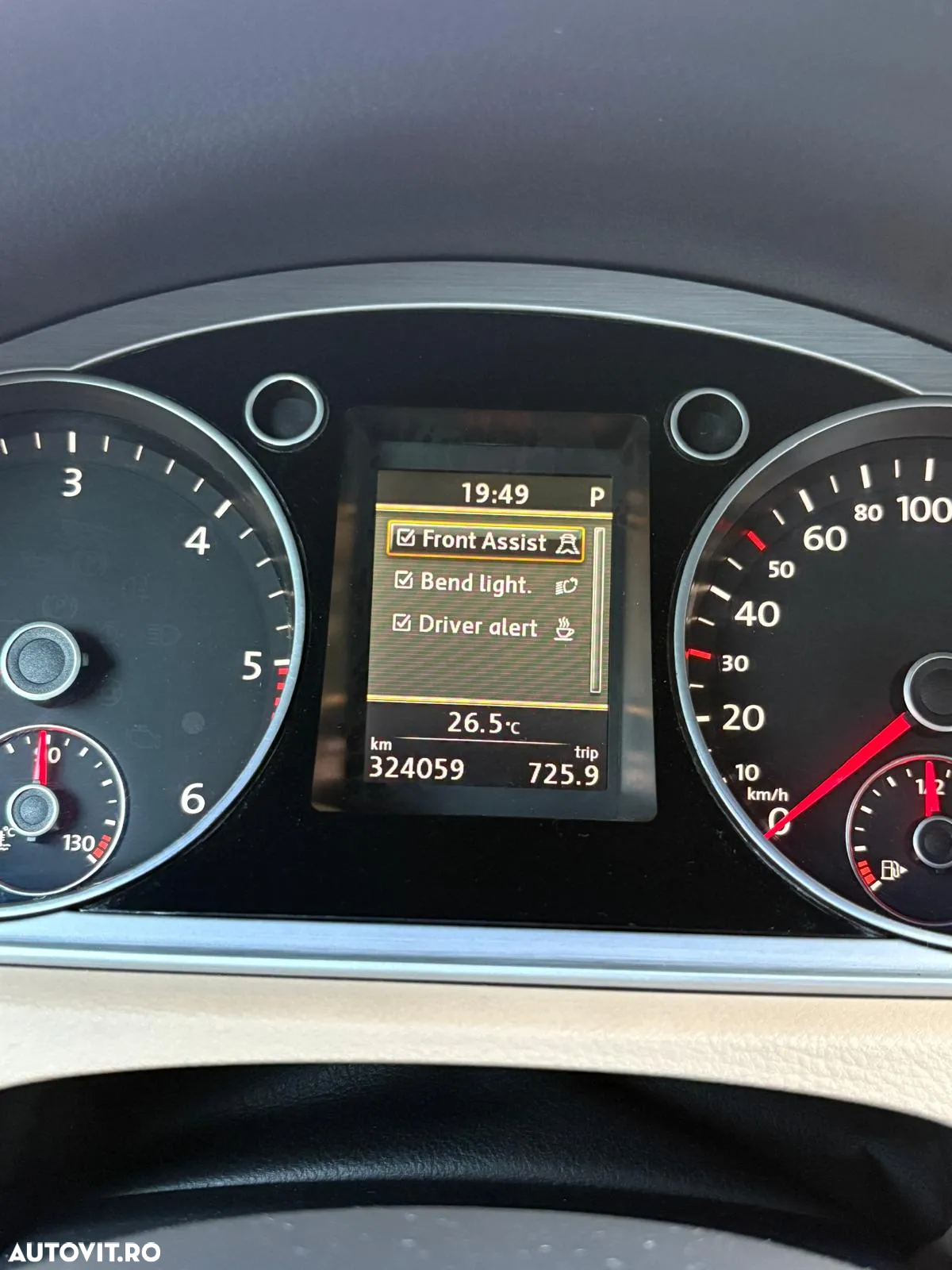 Volkswagen Passat CC - 20