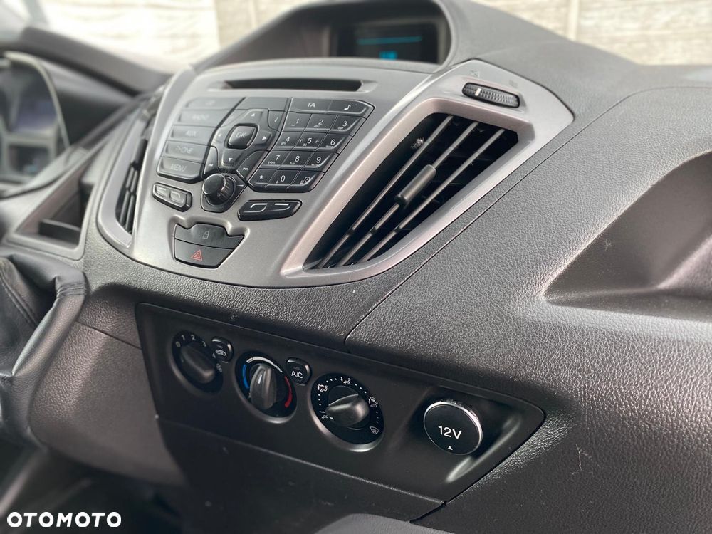 Ford TRANSIT CUSTOM - 16