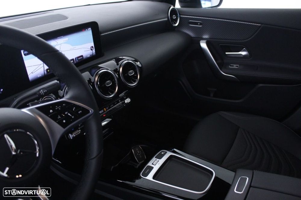 Mercedes-Benz A 250 e Progressive - 31