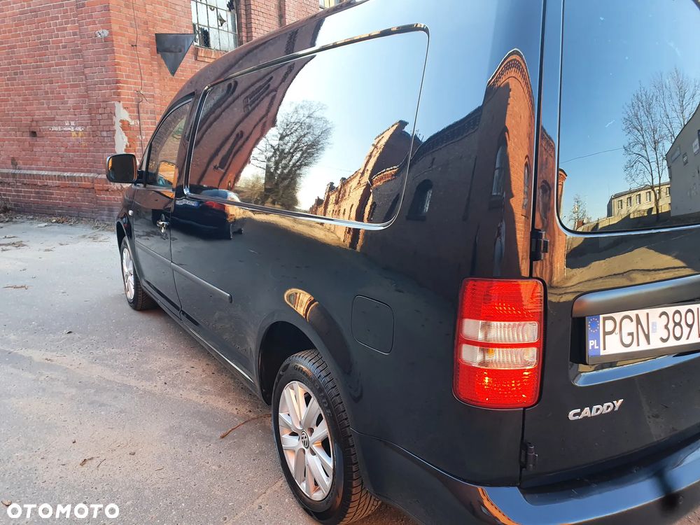 Volkswagen Caddy Maxi DSG - 6