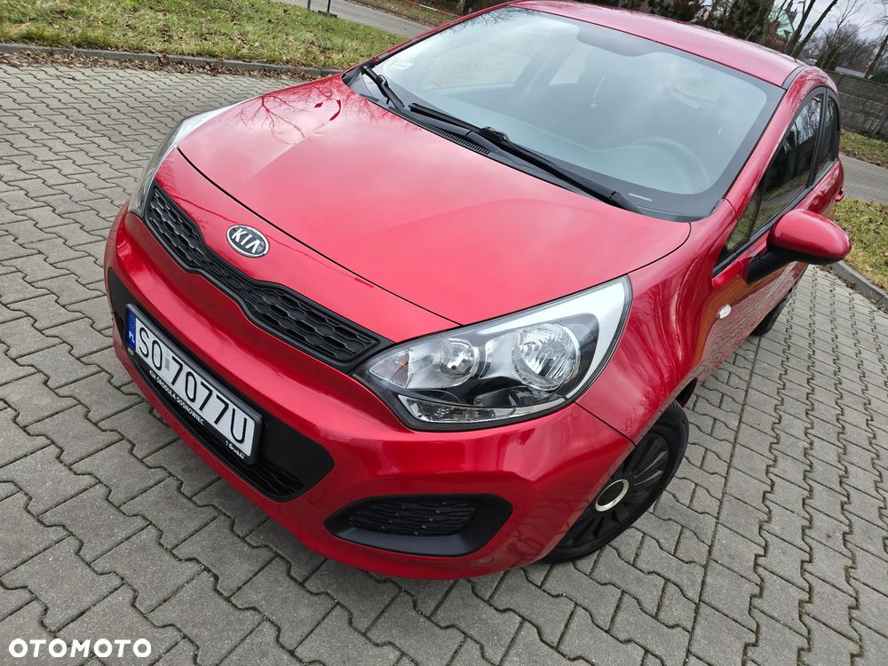 Kia Rio - 8