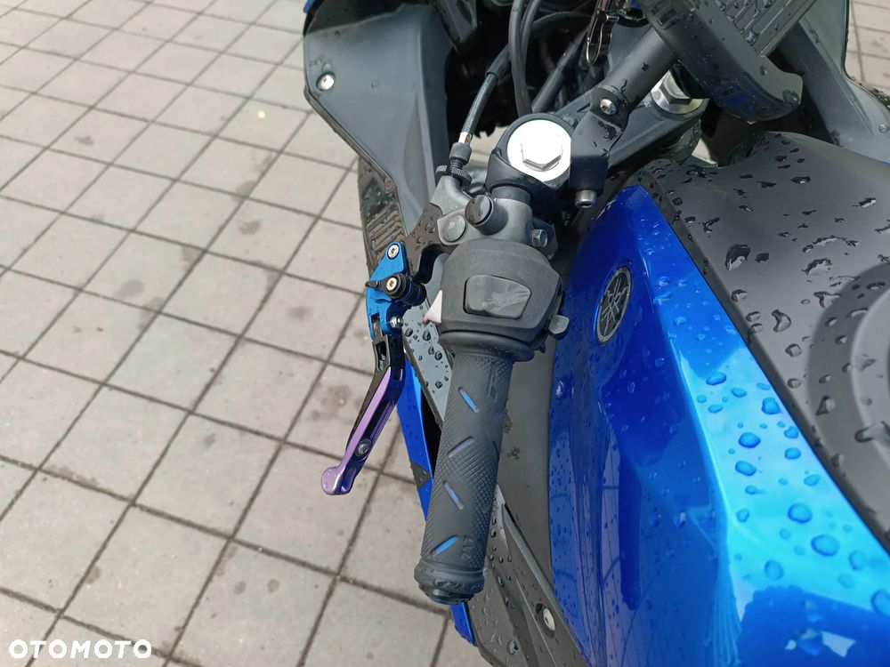 Yamaha YZF - 7