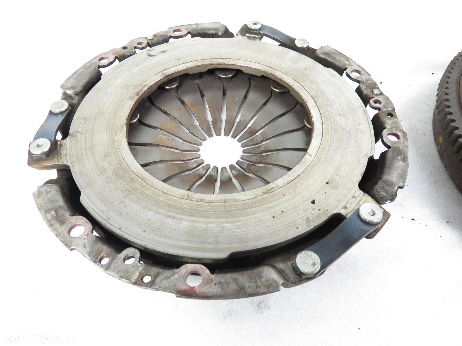 KOŁO DWUMASOWE FIAT BRAVA 1.9 JTD 284673 1024995 - 3