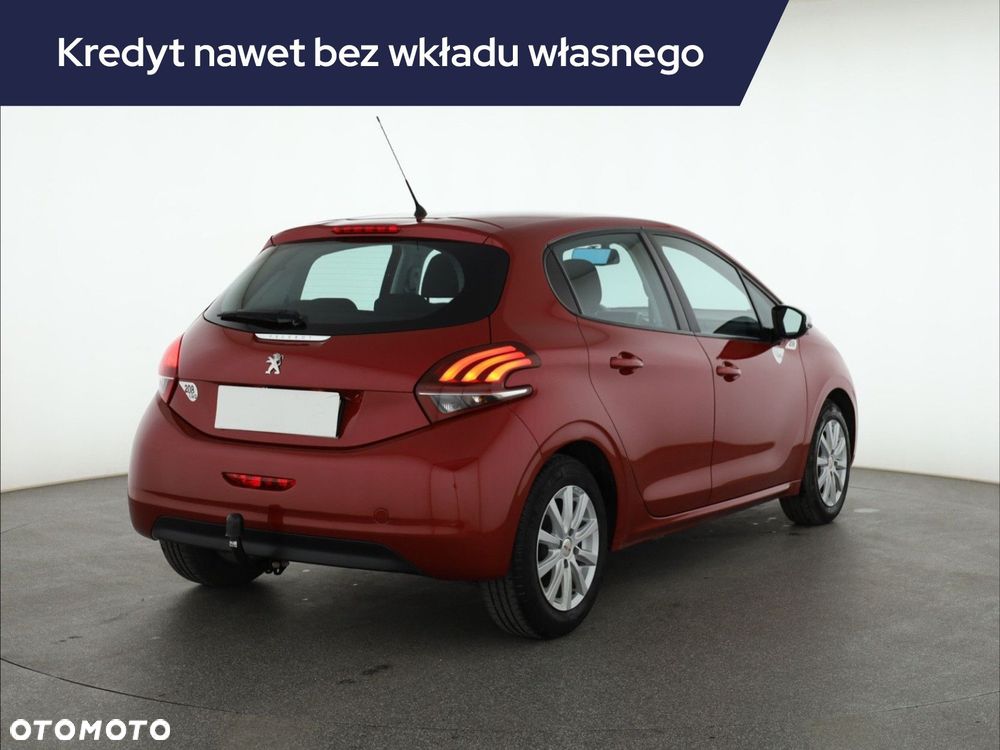 Peugeot 208 - 7