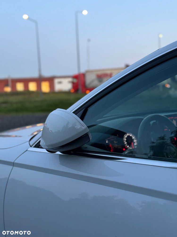 Audi A6 Avant - 13