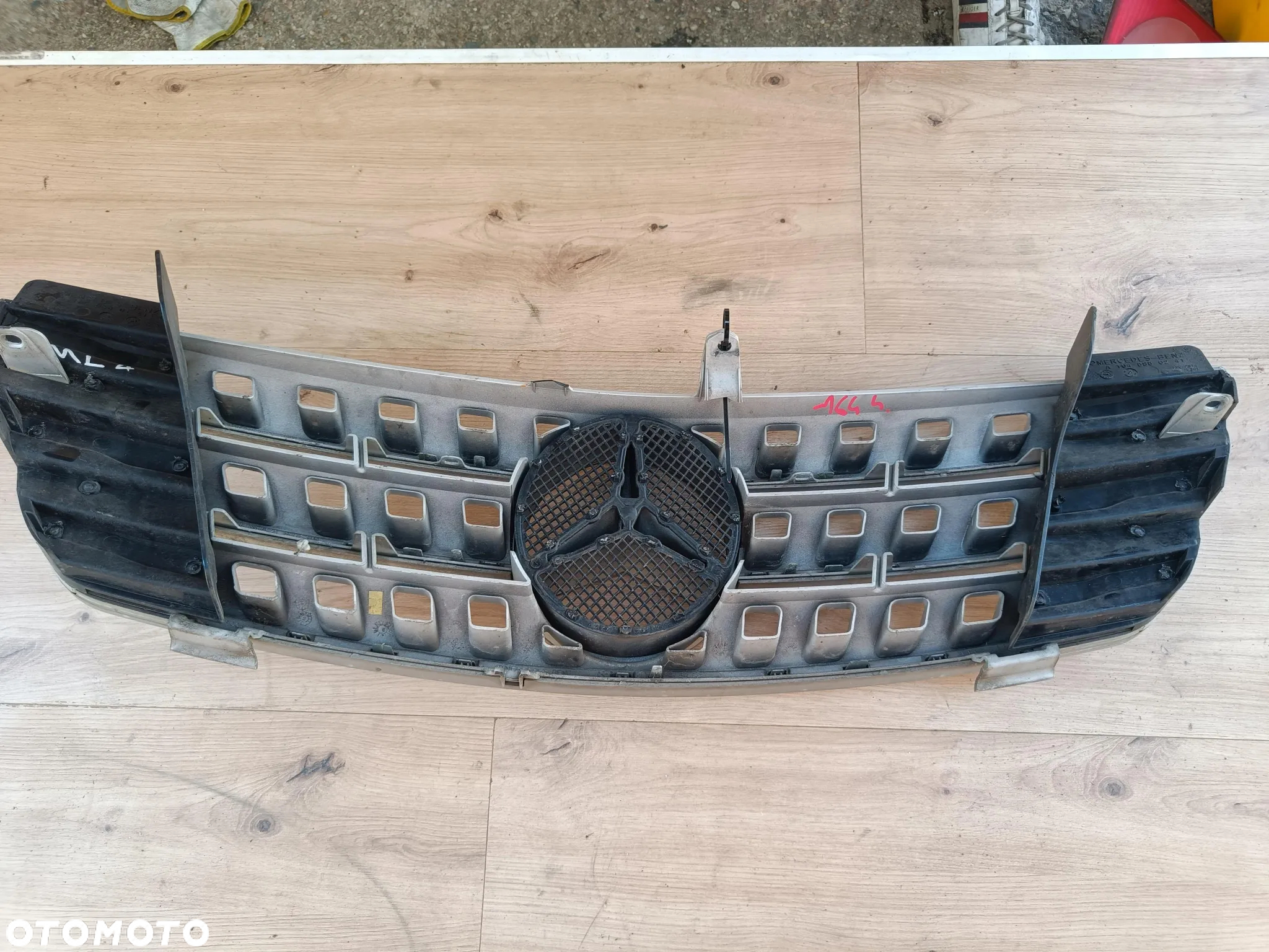 MERCEDES W164 ML GRILL GRIL ATRAPA PRZEDNIA PRZÓD AMG SPORT - 9