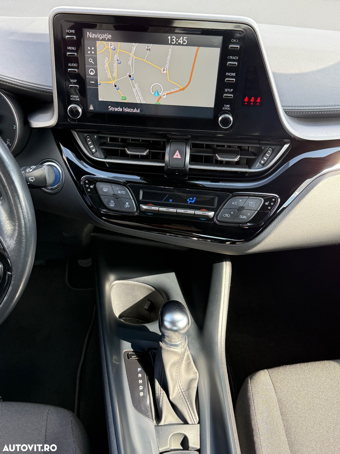 Toyota C-HR 1.8 Hybrid Business Edition - 6