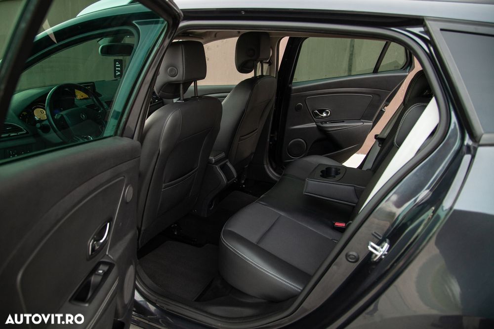 Renault Megane ENERGY dCi 130 Start & Stop Bose Edition - 17