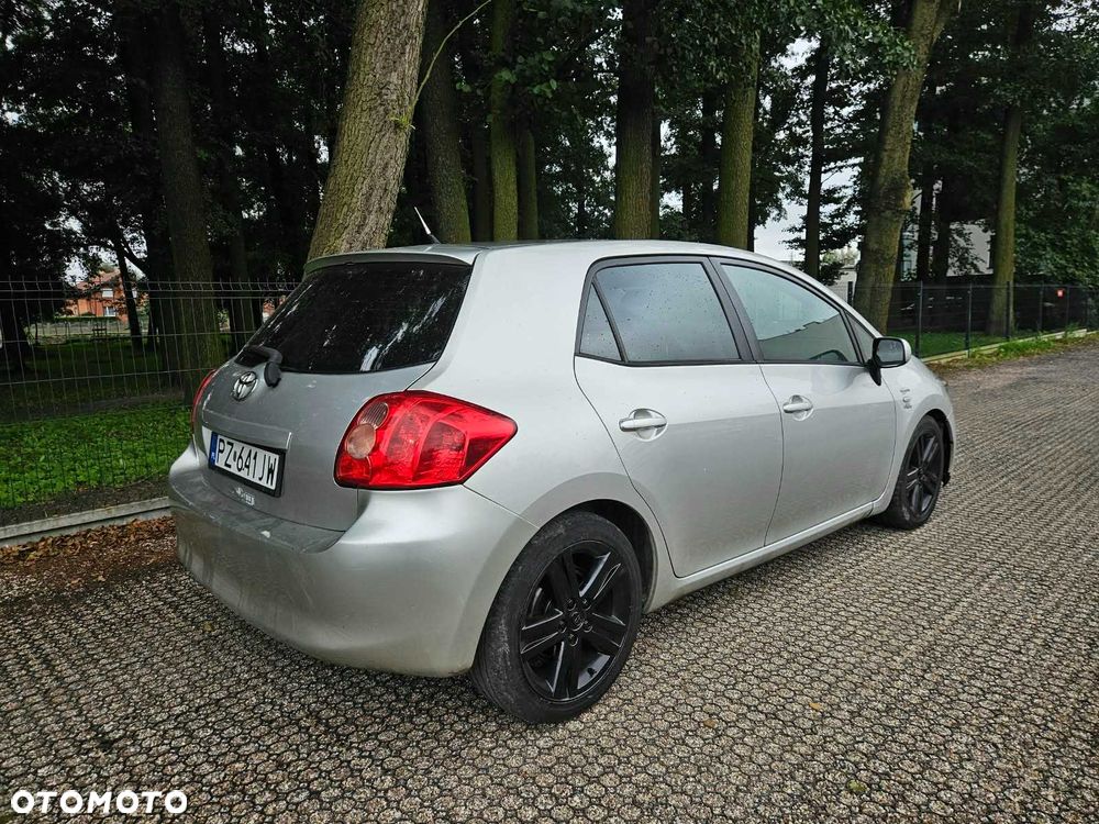 Toyota Auris - 3