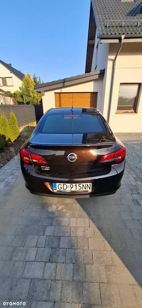Opel Astra - 2
