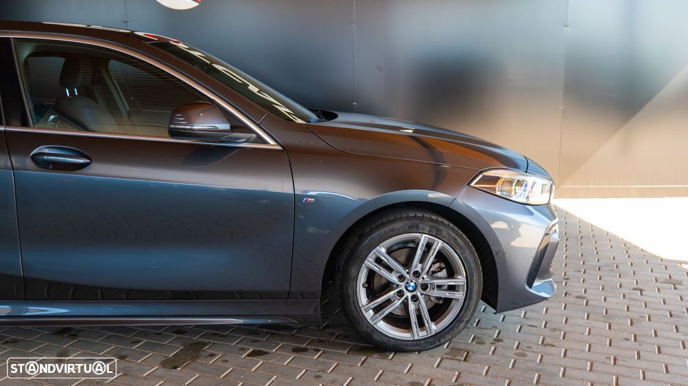 BMW 116 d Pack Desportivo M - 5