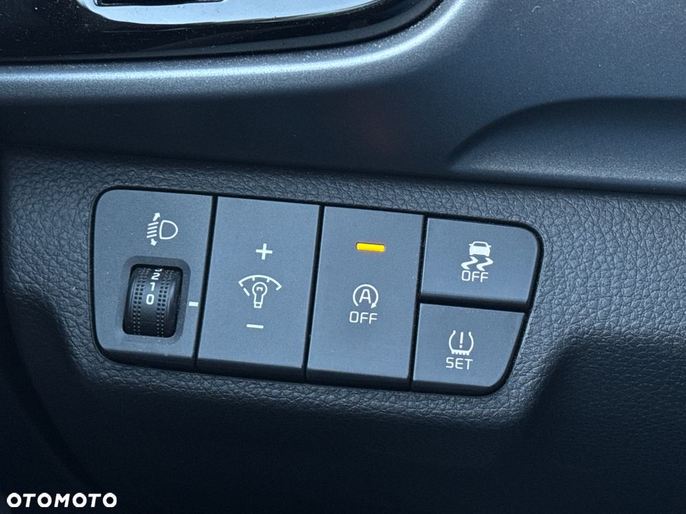 Kia Stonic 1.2 L Business Line - 11