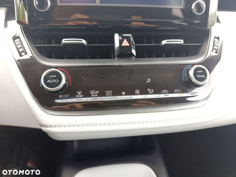 Toyota Corolla 1.2 T Comfort - 21