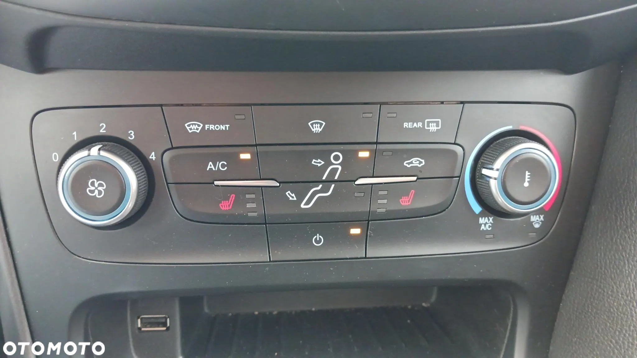 Ford Focus 1.5 EcoBoost Titanium ASS - 18