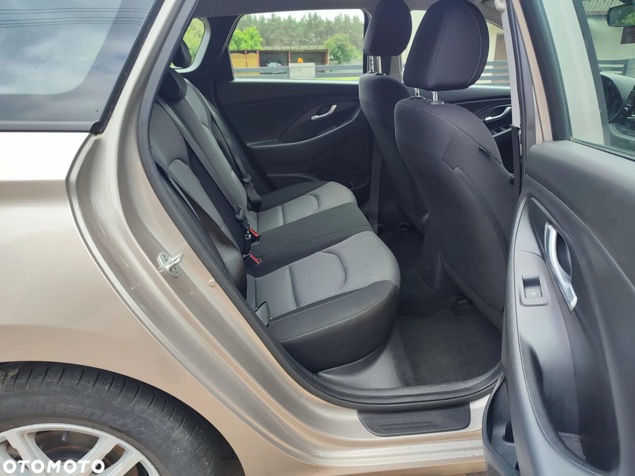 Hyundai i30 Kombi 1.4 Passion Plus - 8