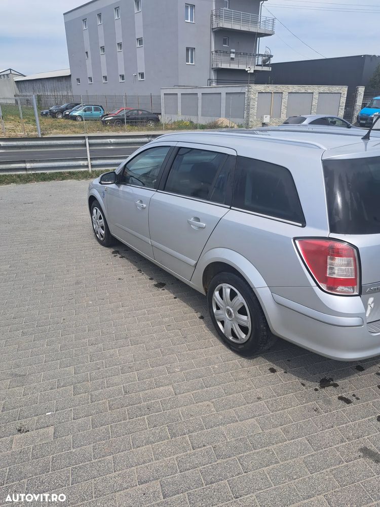 Opel Astra - 4
