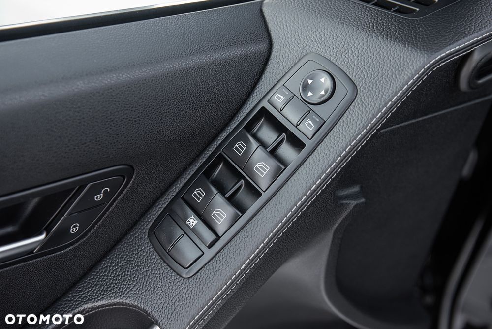 Mercedes-Benz Klasa R 350 CDI L 4-Matic - 17