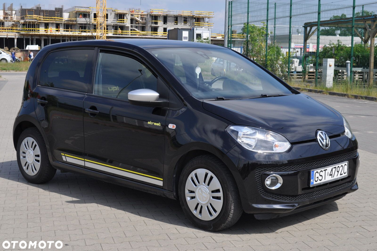 Volkswagen up! - 6