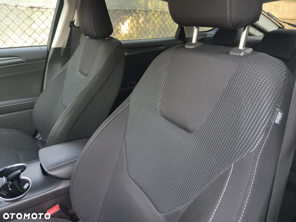 Ford Mondeo 2.0 EcoBlue Titanium - 14