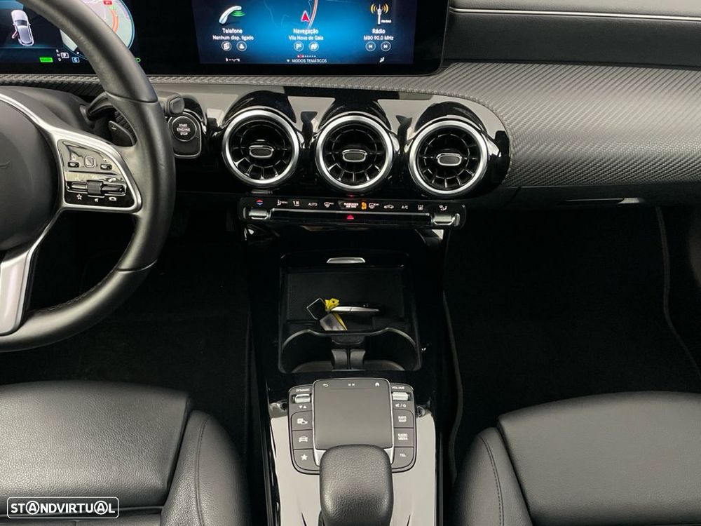 Mercedes-Benz A 250 e Style Plus - 16