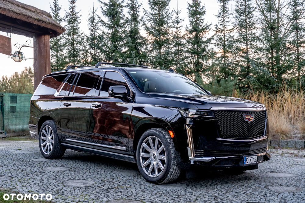 Cadillac Escalade - 11
