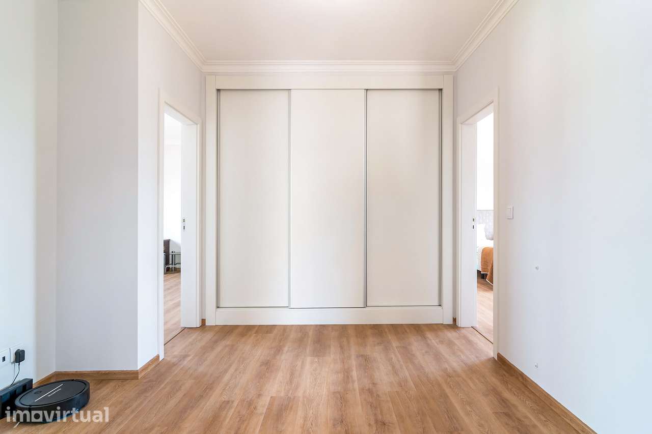 Moradia Isolada T5  em Vila Franca | 314 m² | Lote 1.490 m² | Quinta d - Grande imagem: 5/27