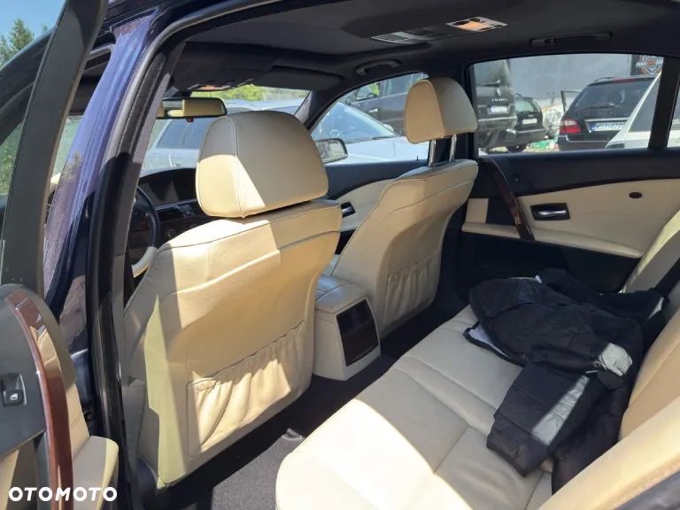 BMW Seria 5 - 8