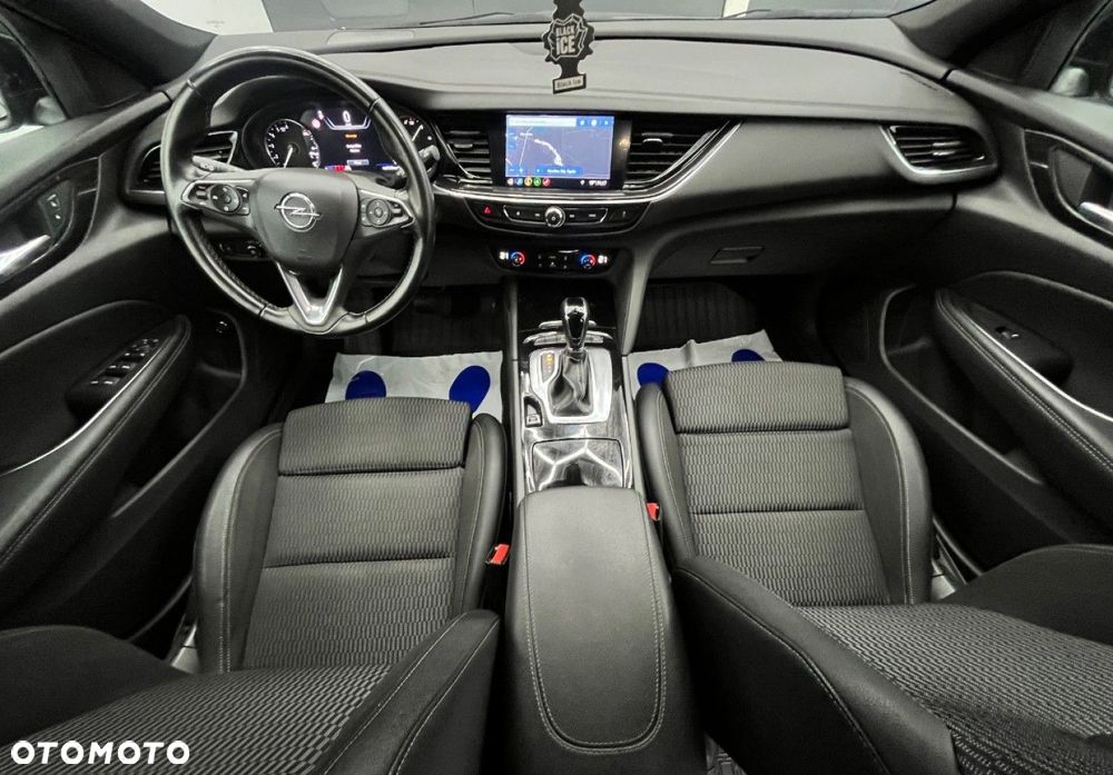 Opel Insignia - 23